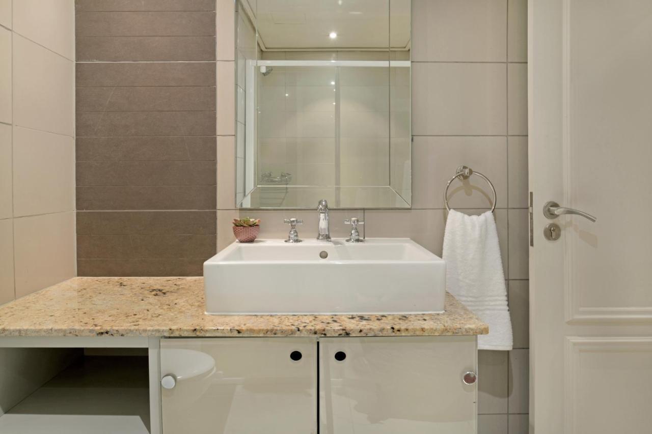 204 - 2Bdr Apartment Close To V&A Waterfront Cape Town Bagian luar foto
